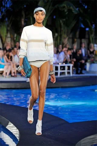 Look 30